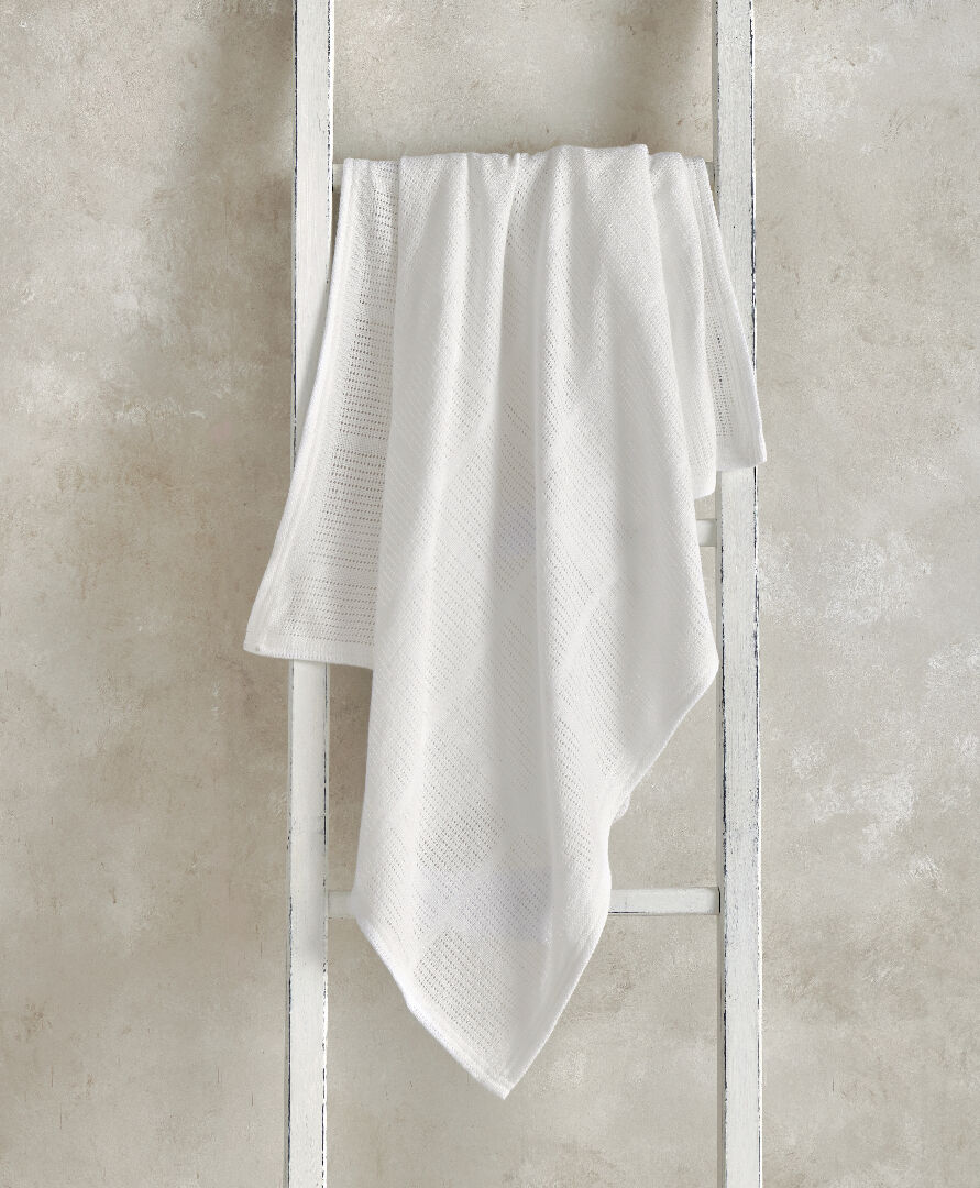 بطانية سيلولار 70&times;100 سم باللون الأبيض image number 1