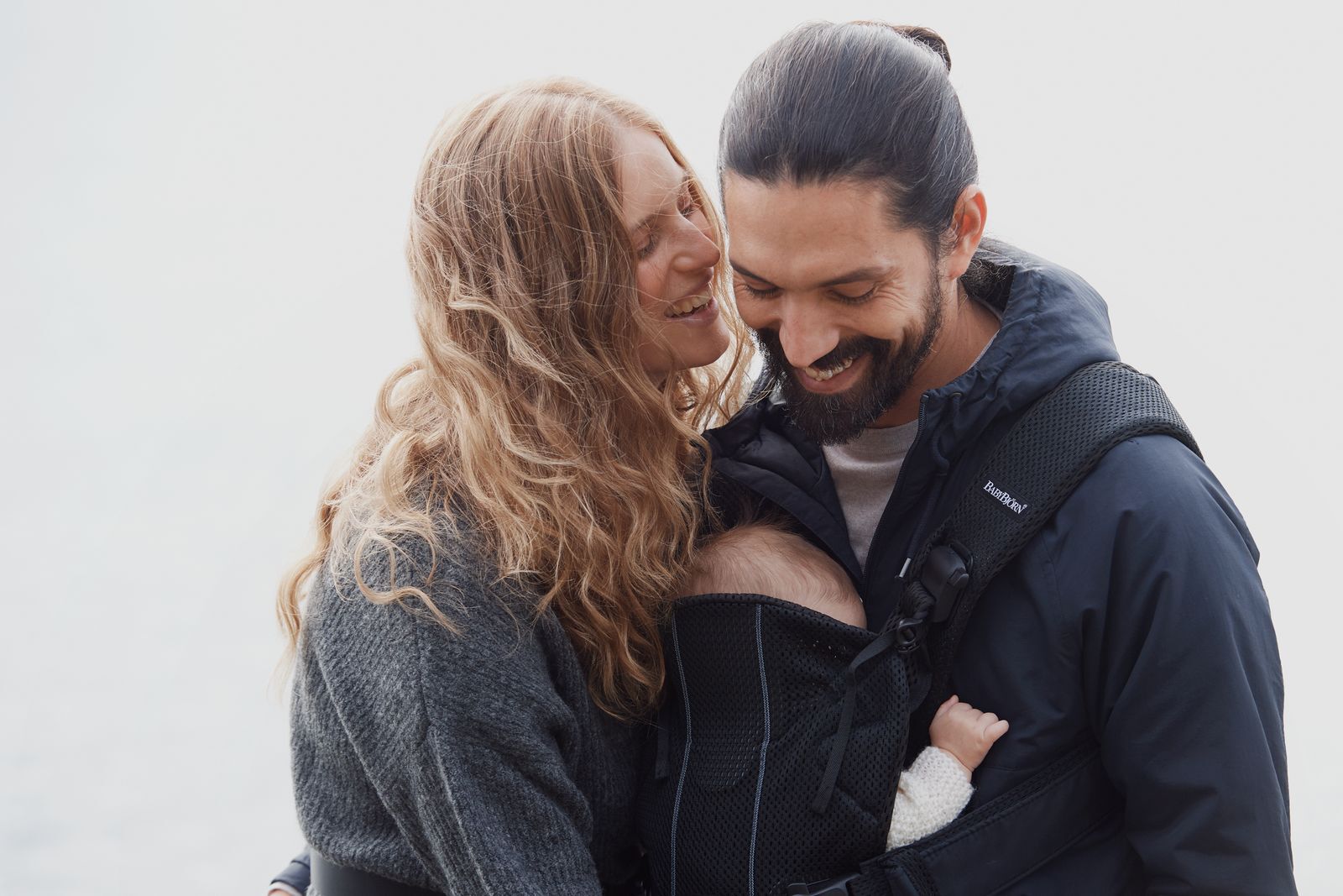 حمالة أطفال وان أير من بيبي بيورن image number 7