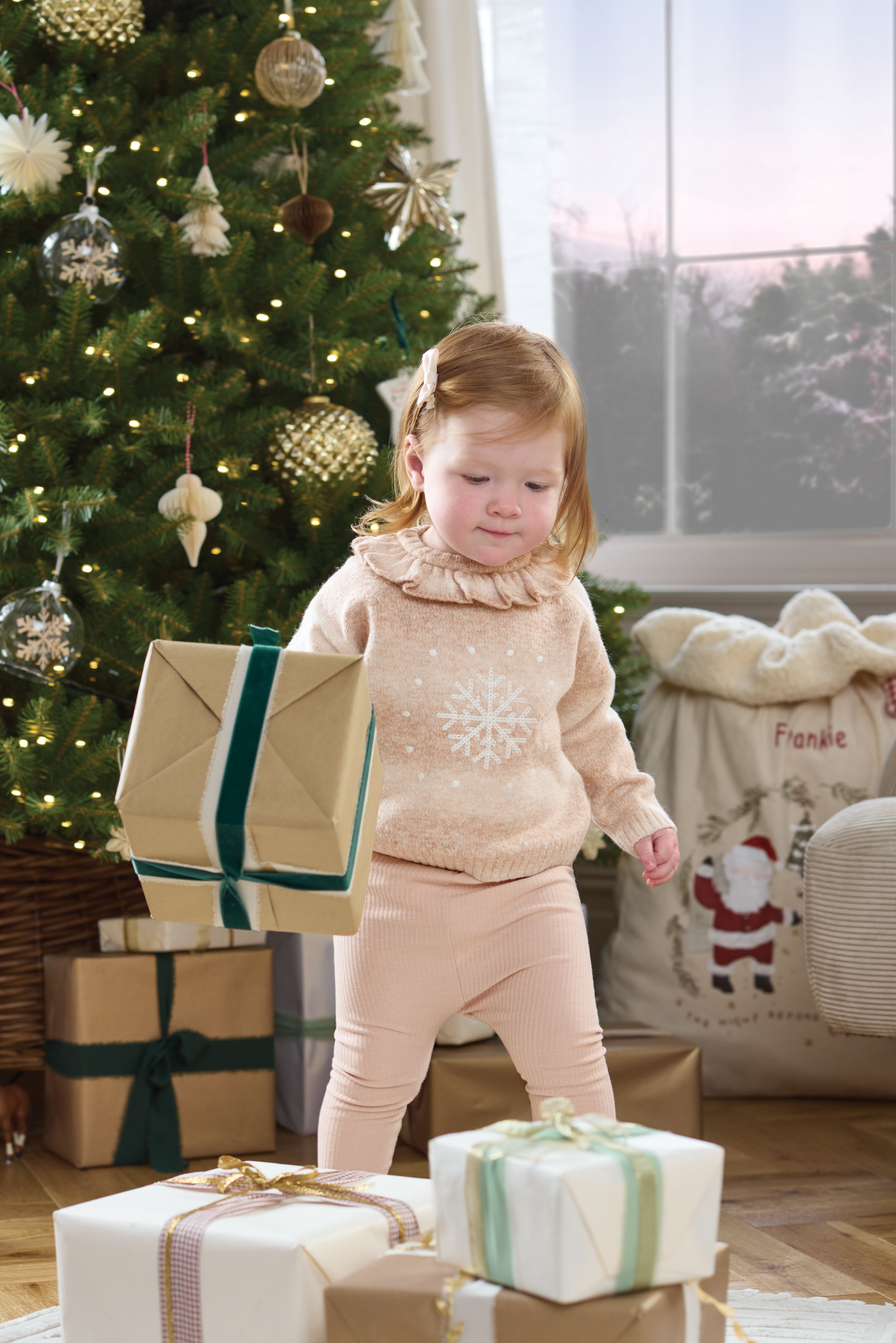 سترة كريسماس بتصميم ندفة الثلج image number 4