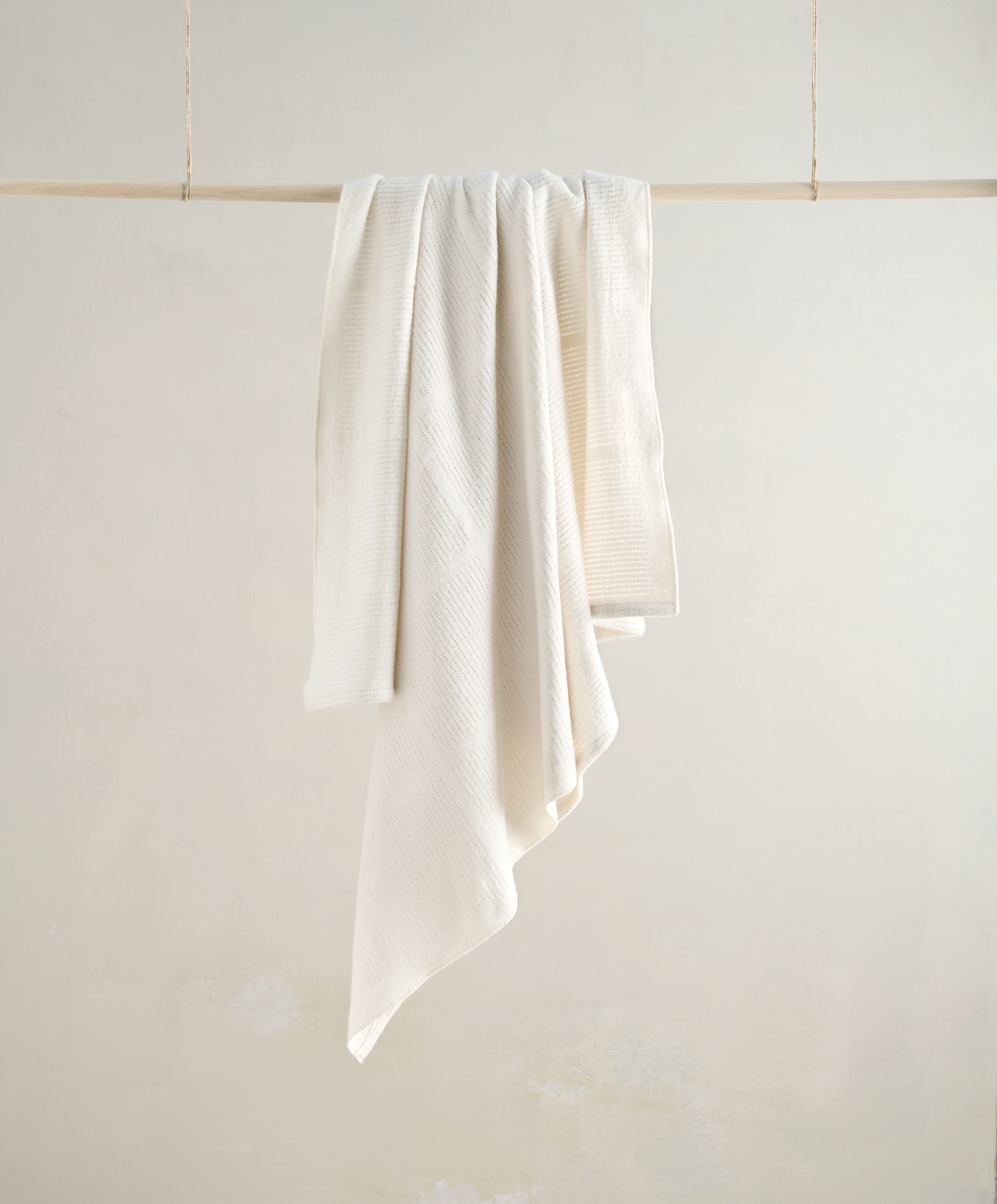 بطانية قطن منسوجة كبيرة - أبيض image number 1