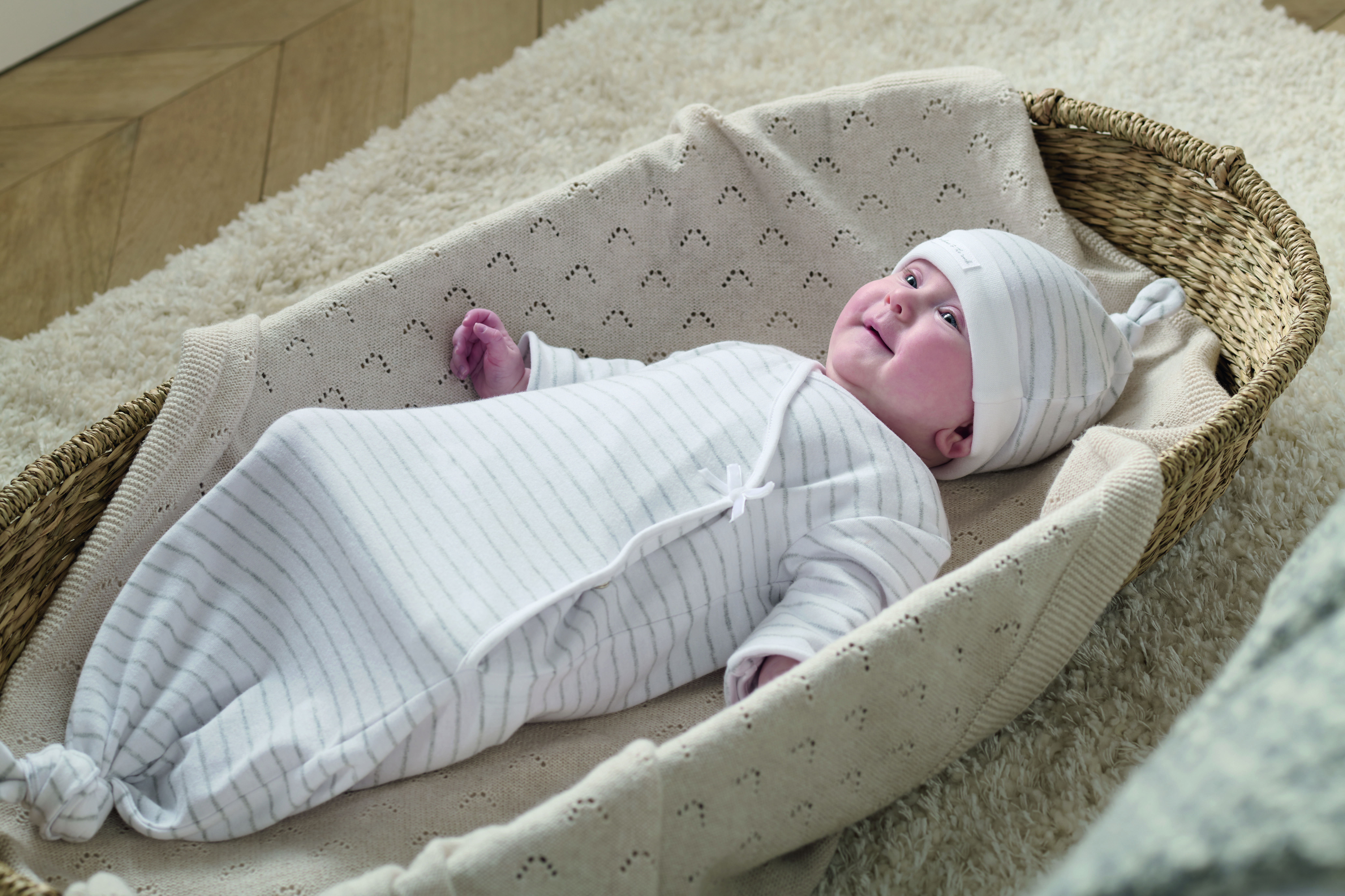 طقم الكل في واحد بعقدة وخطوط - قطعتان image number 5