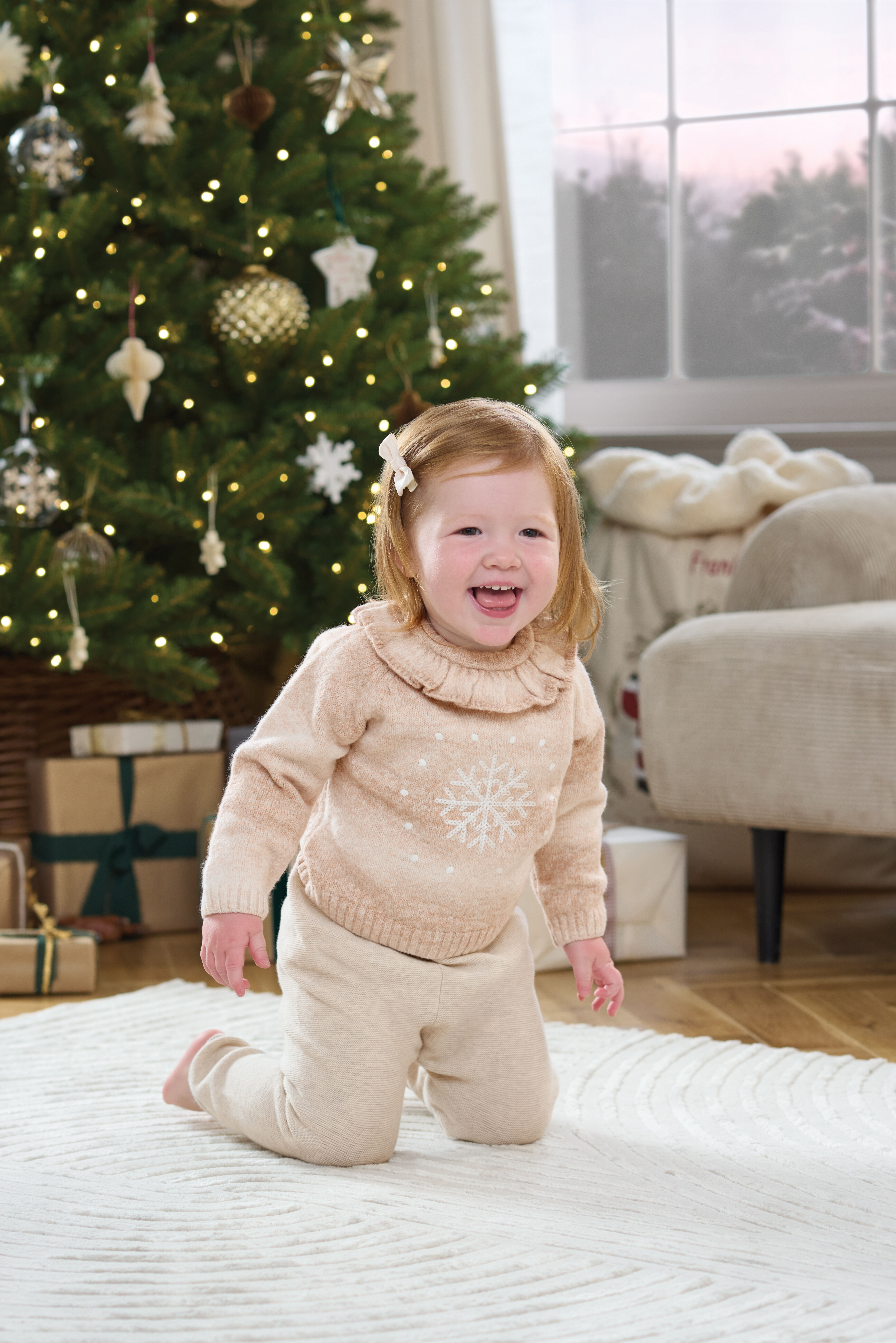 سترة كريسماس بتصميم ندفة الثلج image number 5