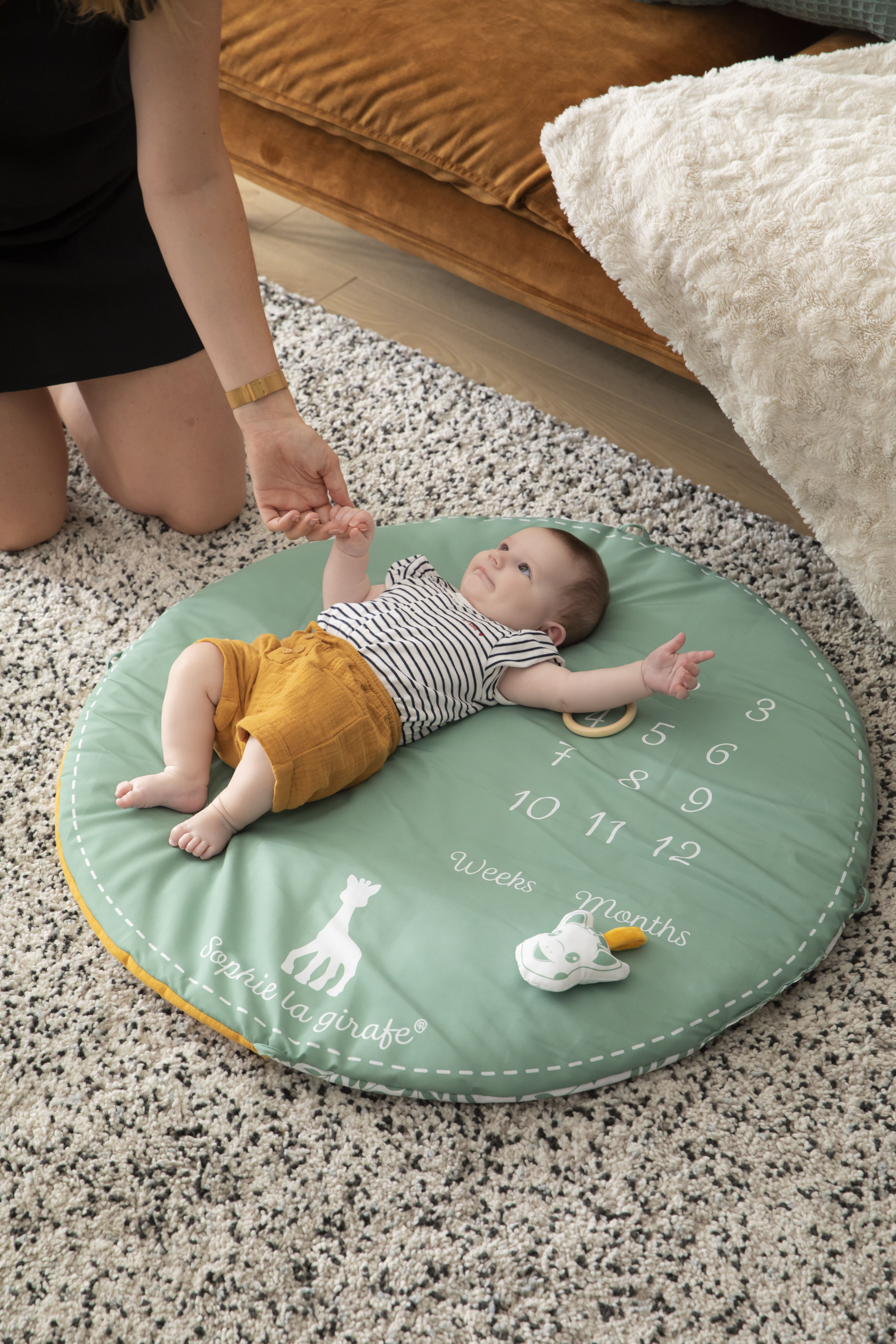 مفرش لعب إل ايتيه اون فوا بوجهين من صوفي لا جيراف image number 20