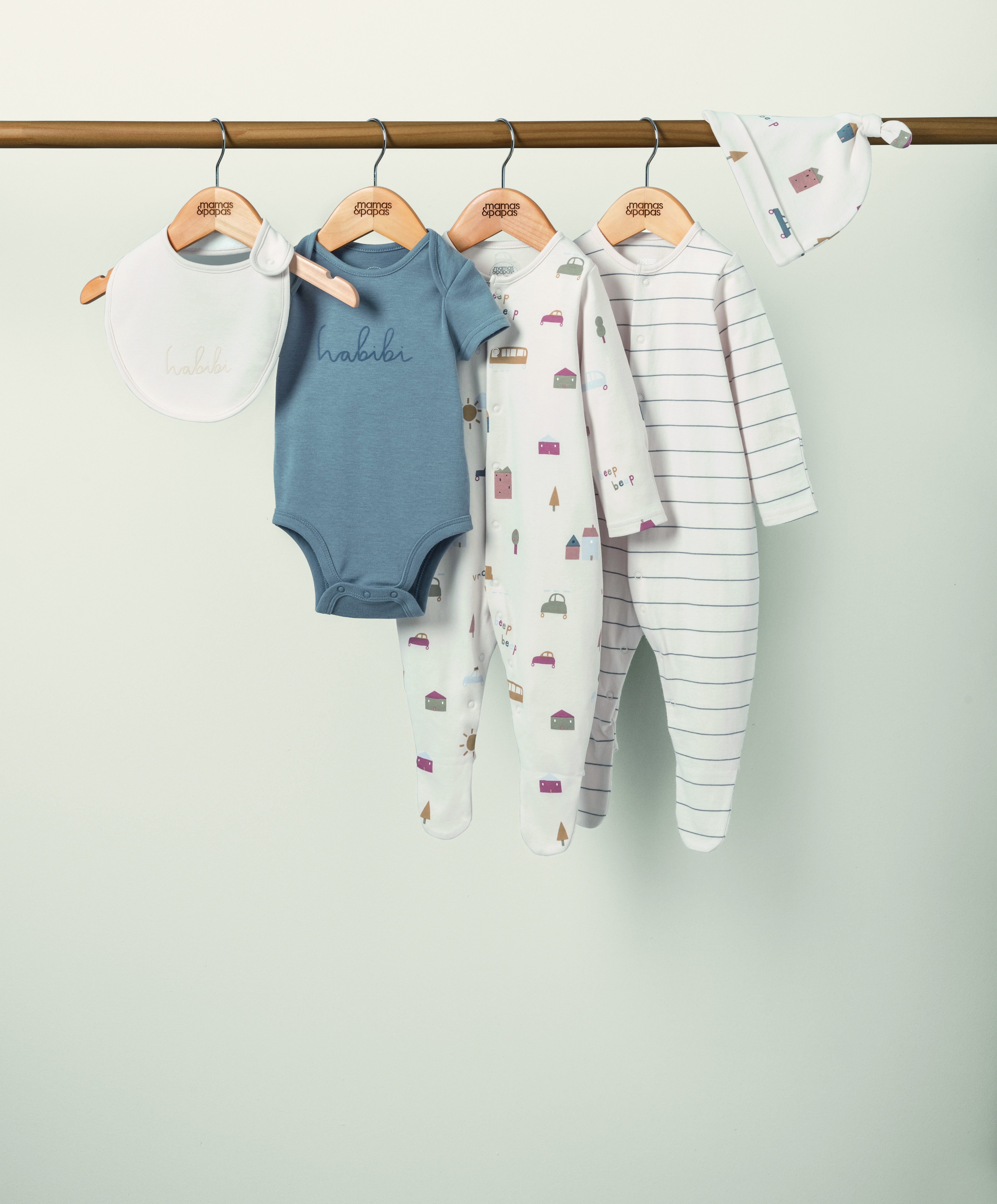 طقم بتطريز Habibi &rlm;- 5 قطع image number 1