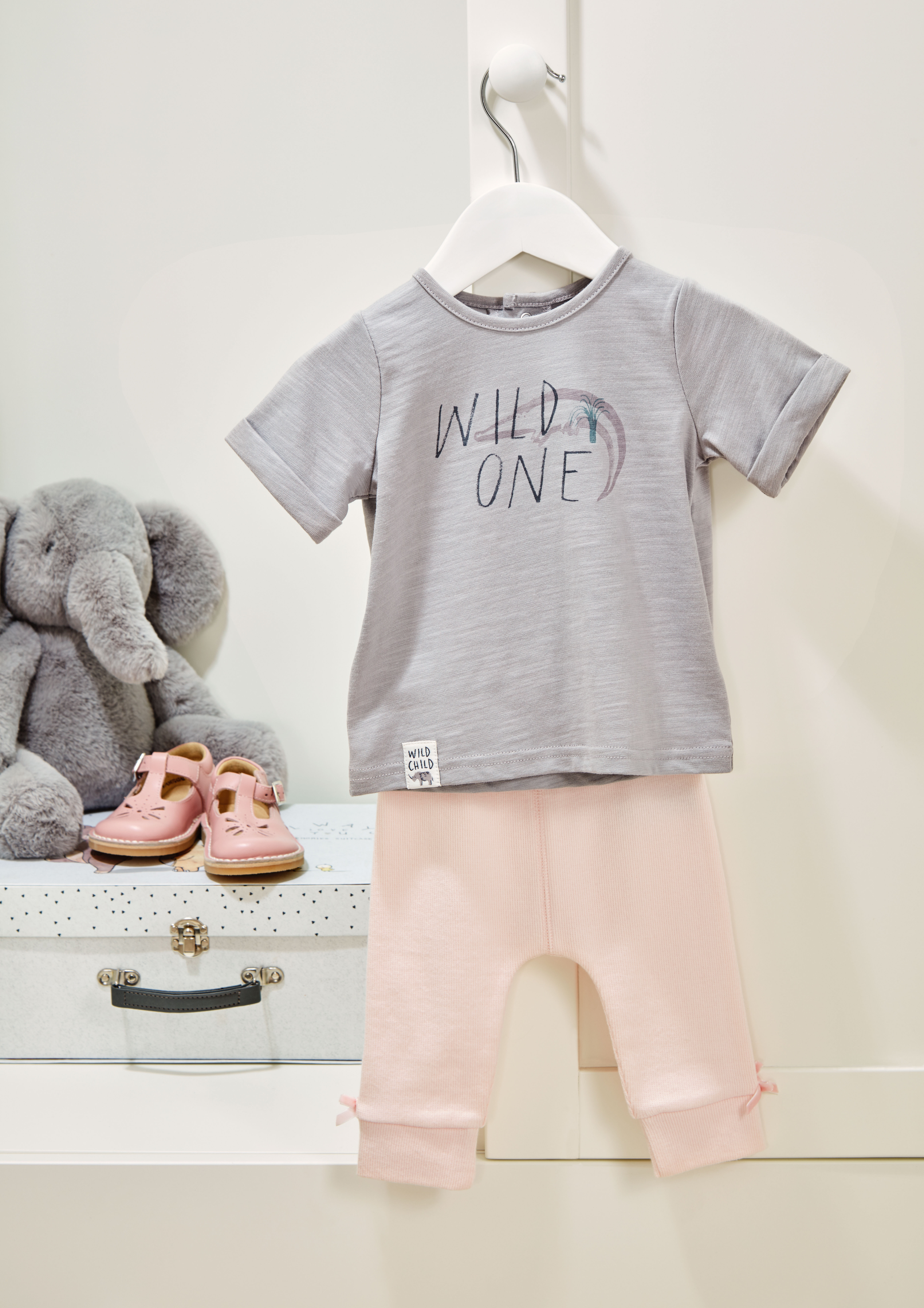 طقم بلوزة مطبوعة ولغينغز من نسيج مضلع image number 8