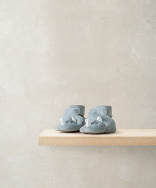 حذاء مفتوح من الخلف بتصميم ديناصور حذاء مفتوح من الخلف بتصميم ديناصور