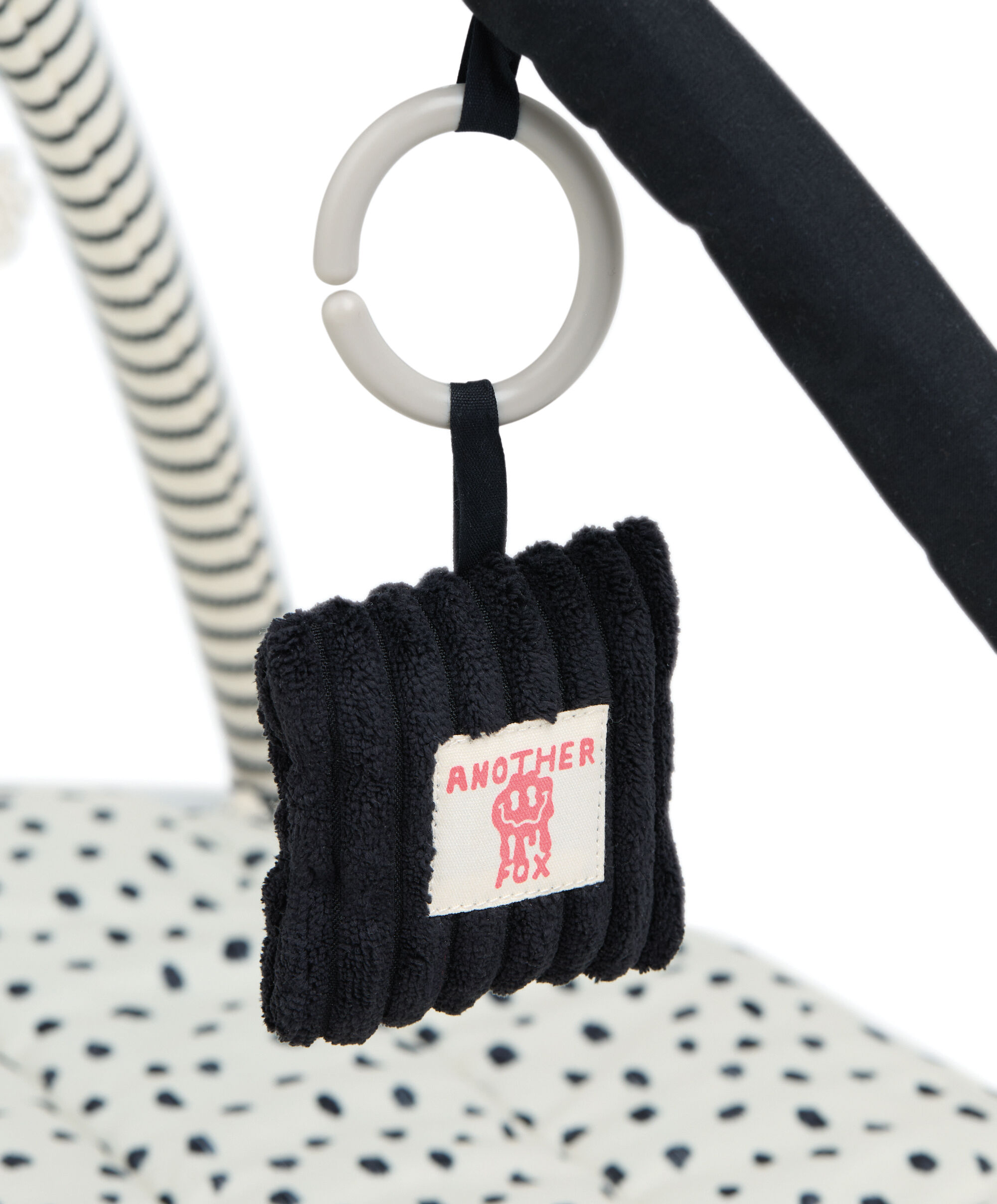 مفرش لعب أنوذر فوكس image number 3