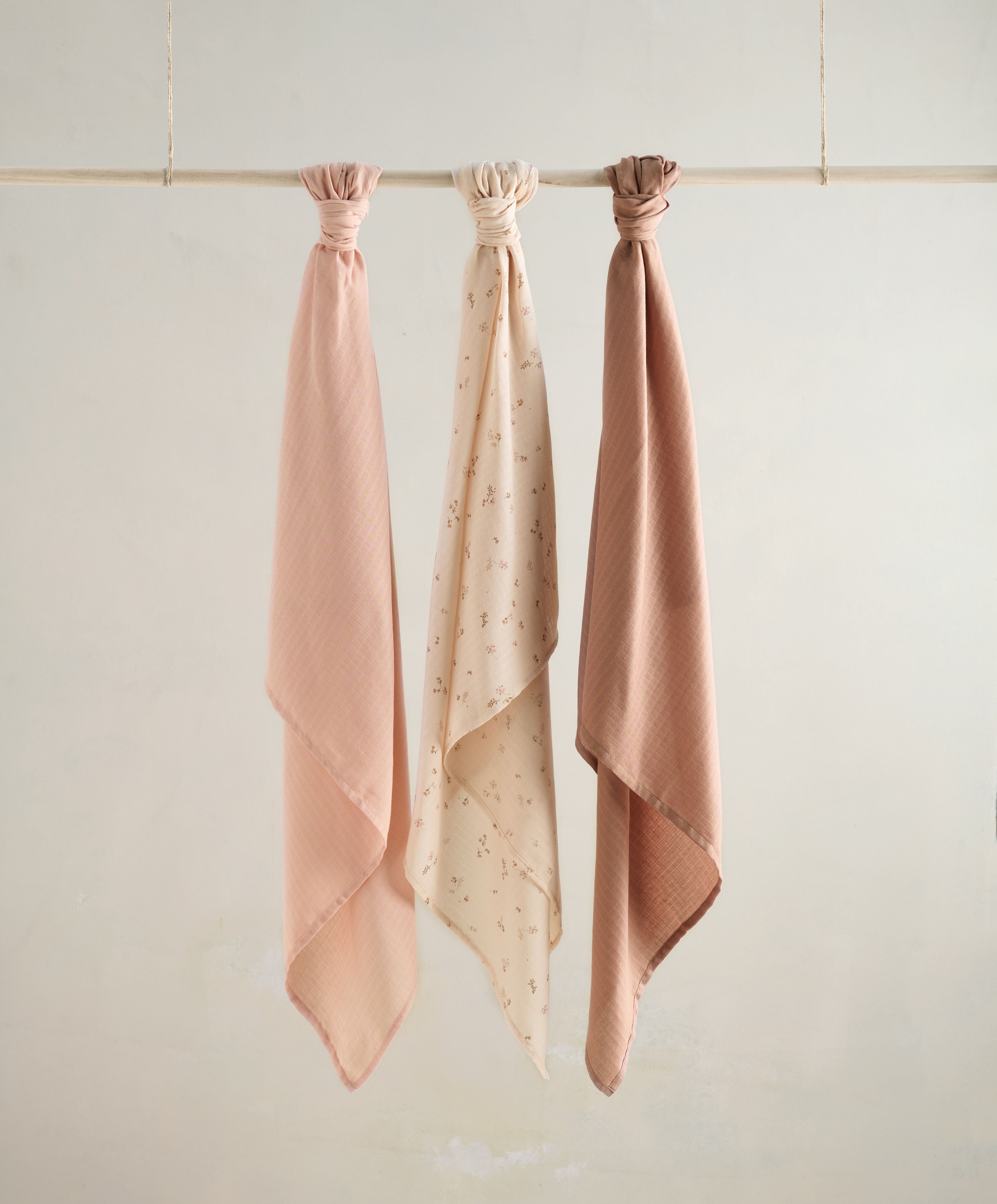 مجموعة مربعات موسلين - نقشة زهور image number 1