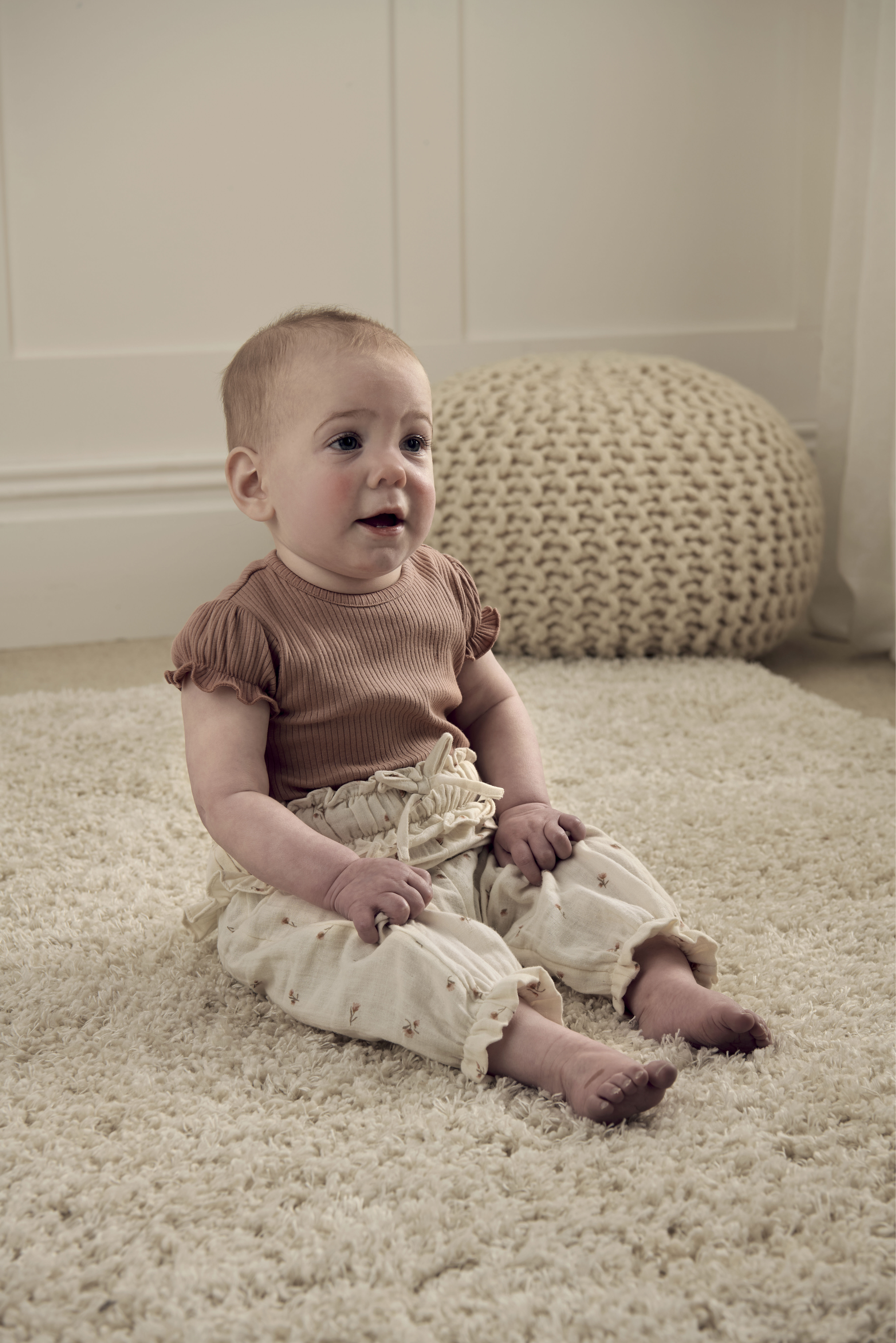 طقم بودي سوت وردي وبنطال، قطعتين