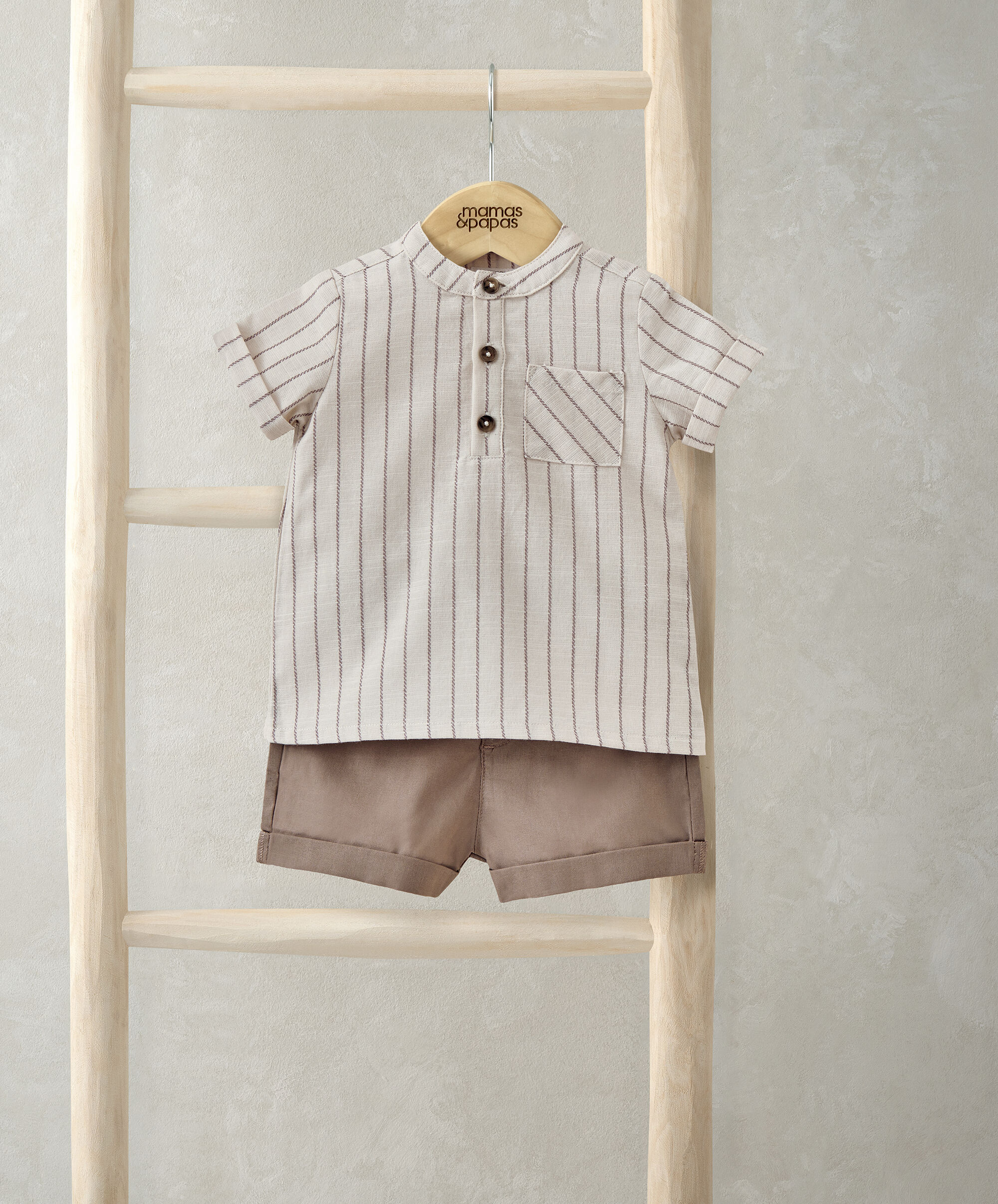 طقم قميص وشورت راست، قطعتين