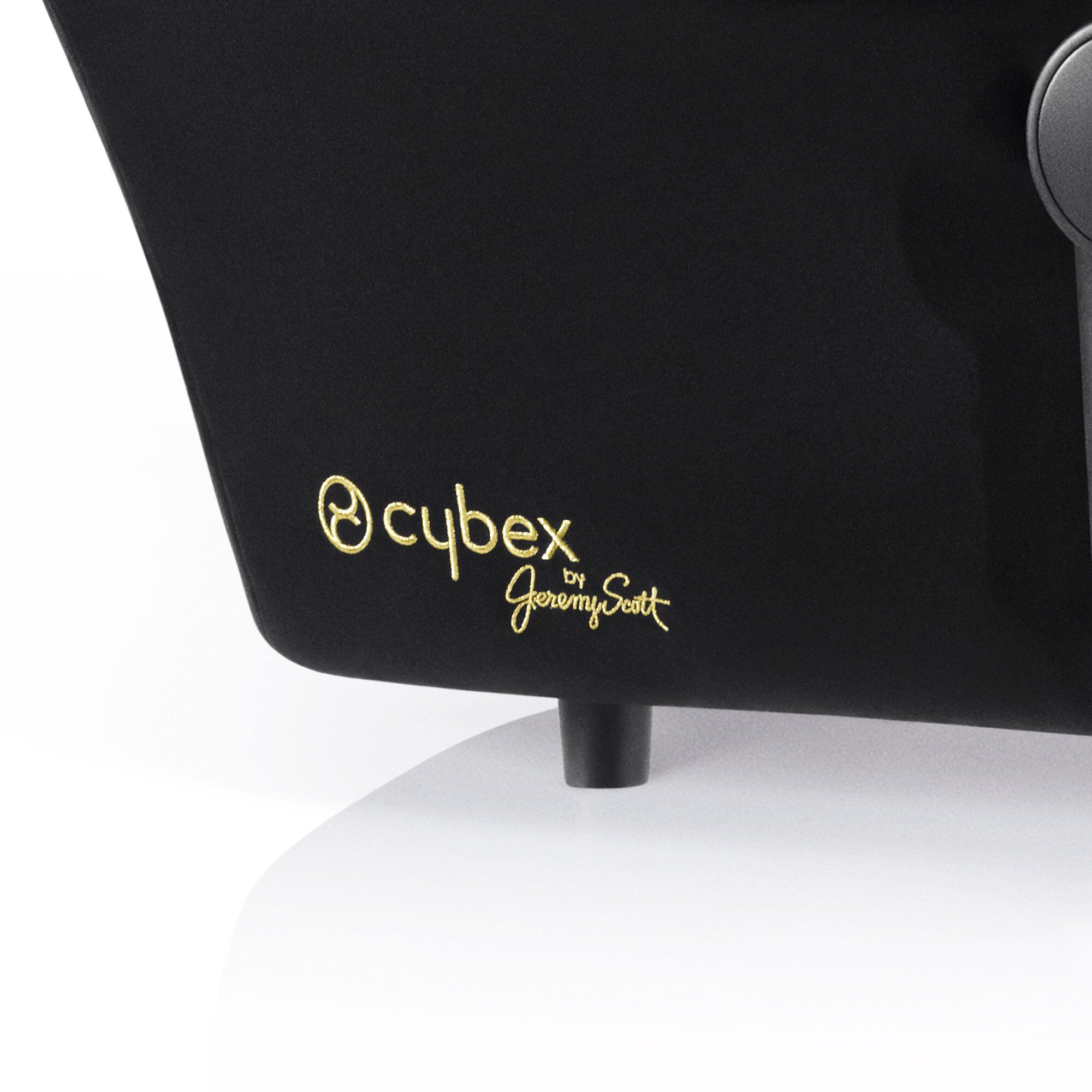 مهد أطفال سايبكس بريام - أجنحة جيريمي سكوت image number 3