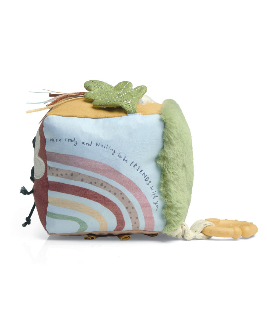 لعبة أنشطة جريتفل جاردن بتصميم مكعب image number 3