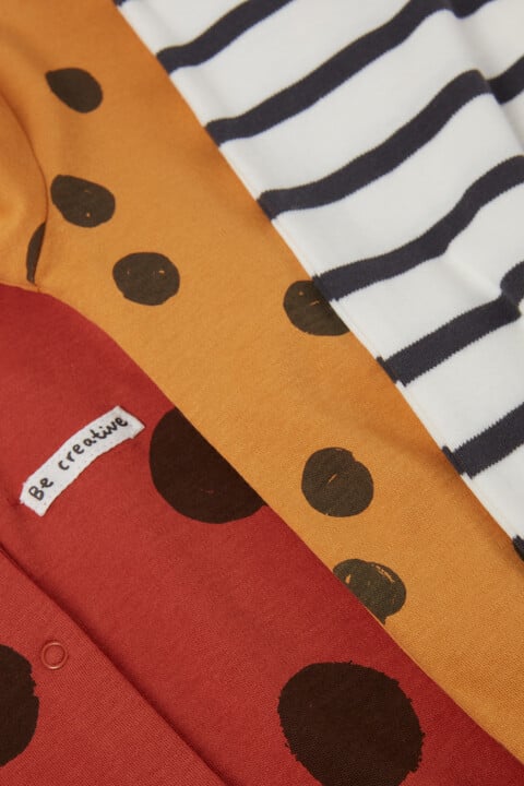 طقم بيجاما قطعة واحدة بنقشة نقاط كبيرة - 3 قطع طقم بيجاما قطعة واحدة بنقشة نقاط كبيرة - 3 قطع image number 3