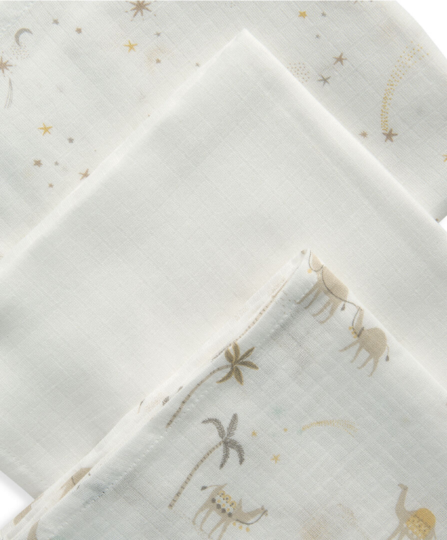 طقم مربعات موسلين بنقشة جمل - 3 قطع بلون محايد image number 2