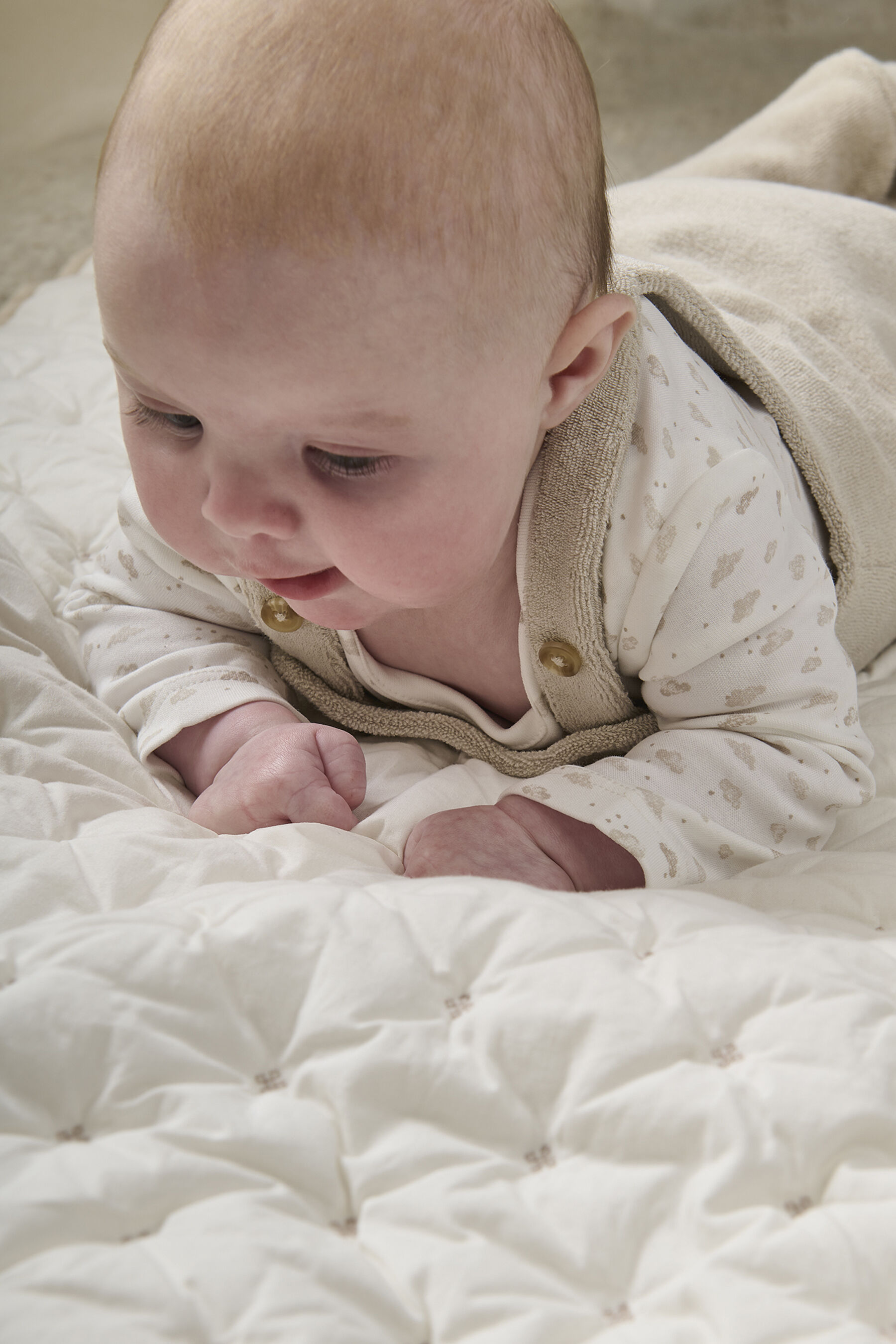 طقم لباس قطعة واحدة ودنغري قماش مناشف- قطعتان image number 5