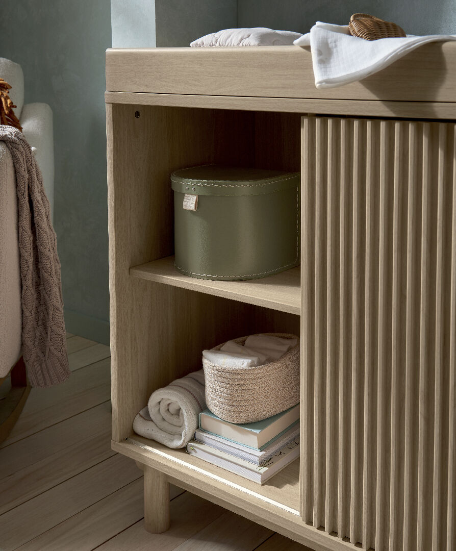 وحدة أدراج أوسكا عريضة بسطح للتغيير - ناتشرل/اوك image number 10