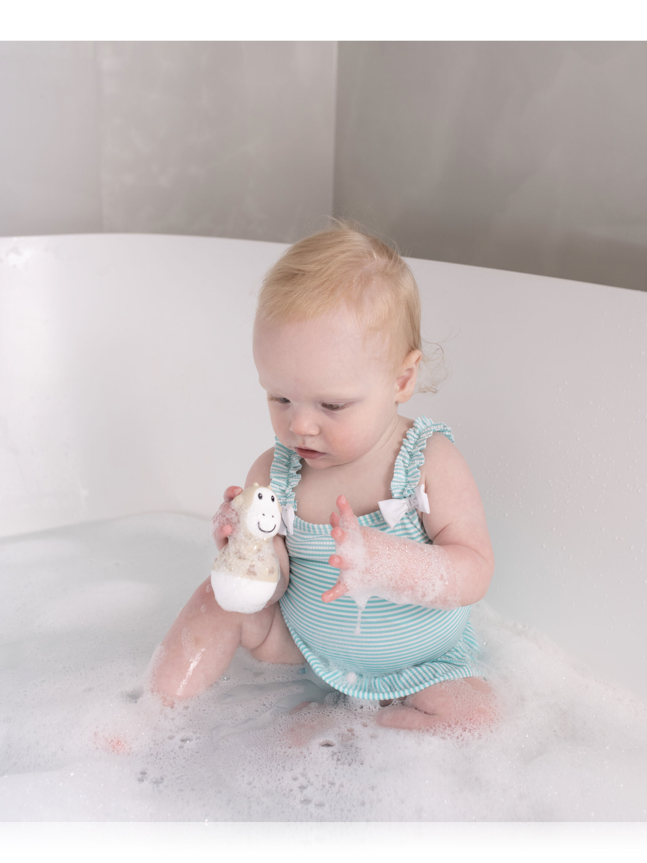 ألعاب استحمام اهتزازية من ماتشستيك مونكي - تصميم أسد وزرافة image number 5