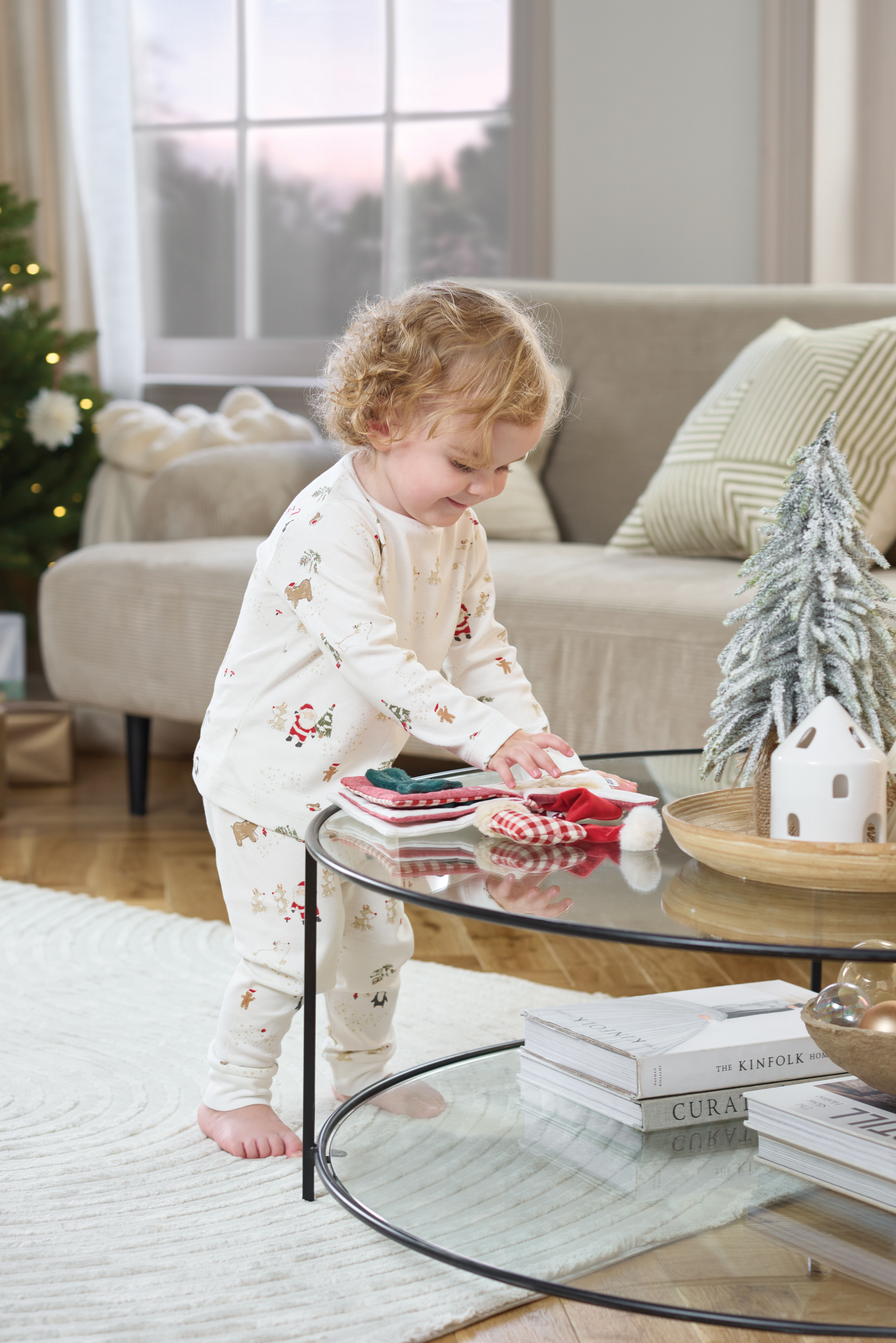 بيجاما بنقشة كريسماس image number 6