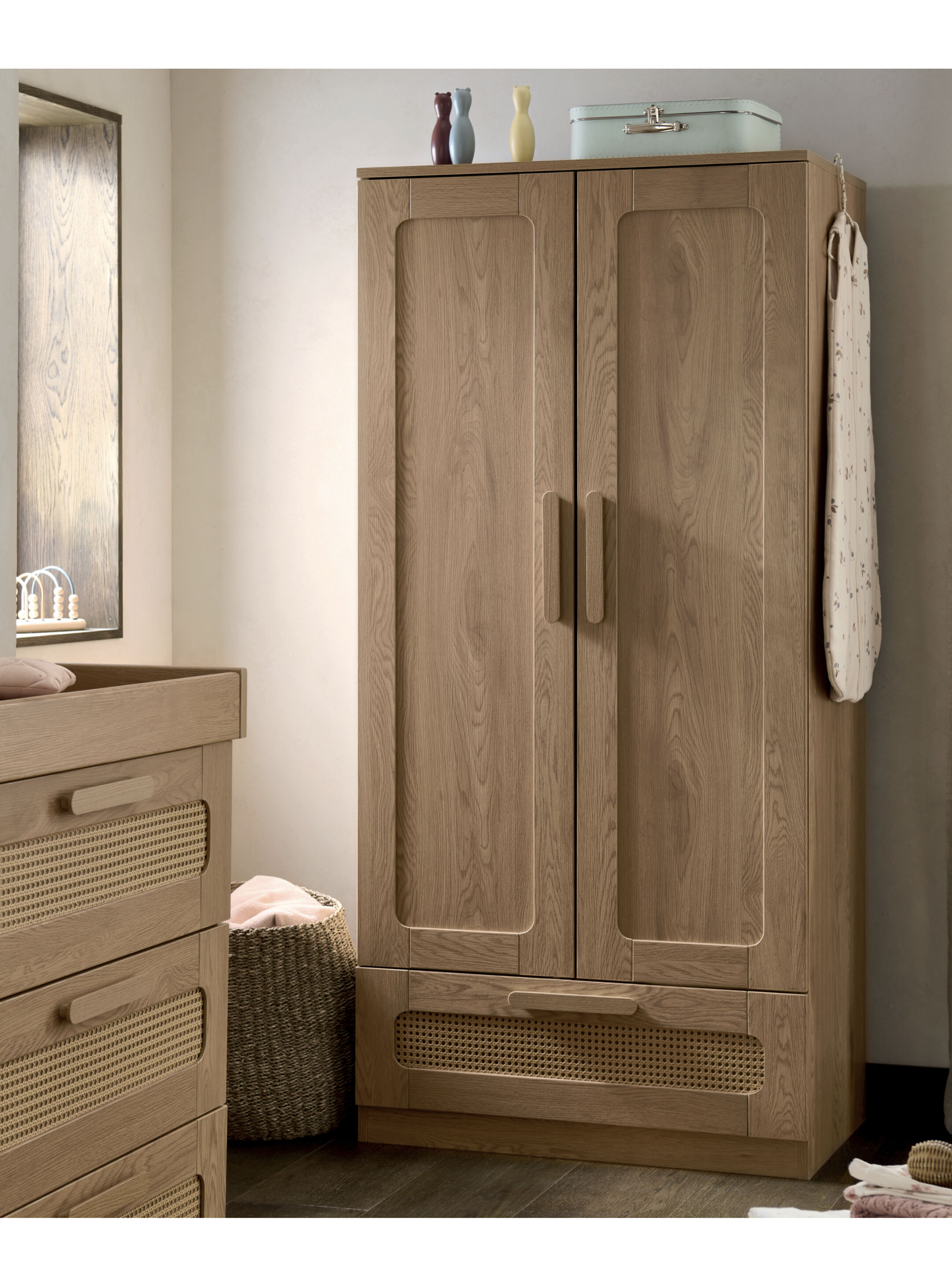 خزانة ملابس إسنا - راتان image number 1