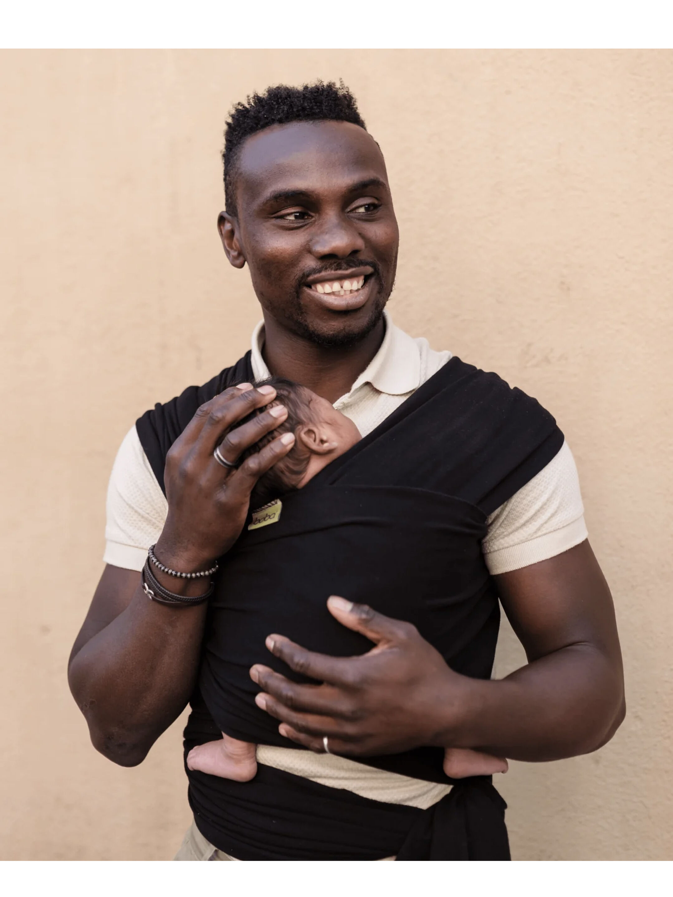 حمالة كلاسيكية للرضع قابلة للف من بوبا - أسود image number 3