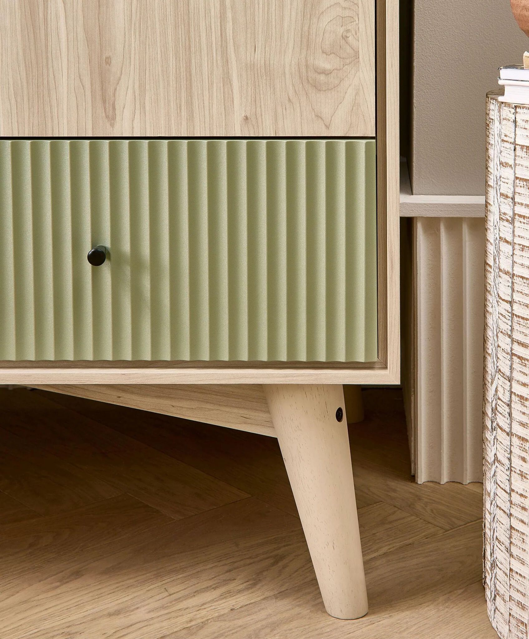 Coxley Nusery Dresser Changer - Natural/Olive Green image number 6