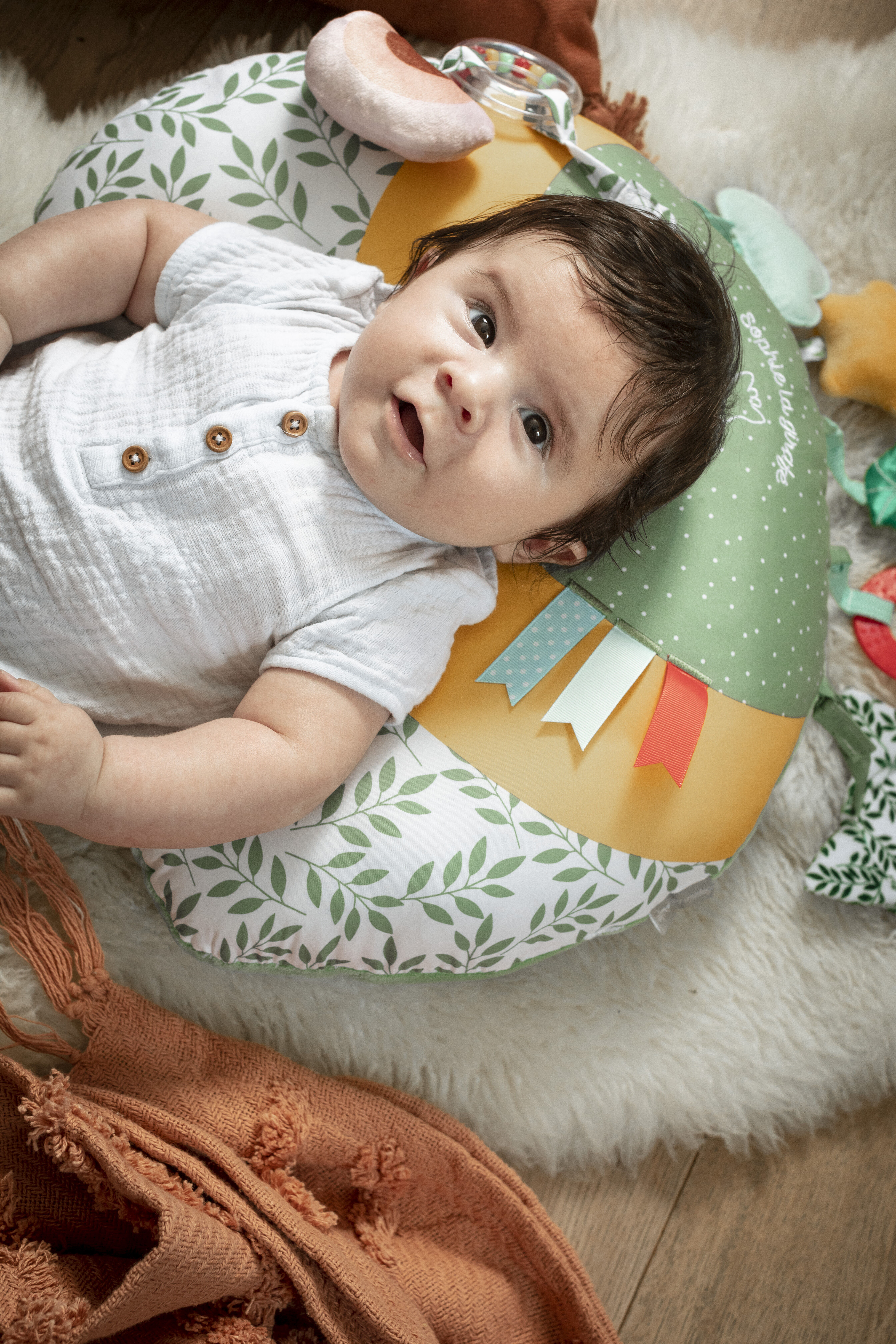 وسادة لعب تفاعلية من صوفي لا جيراف image number 11