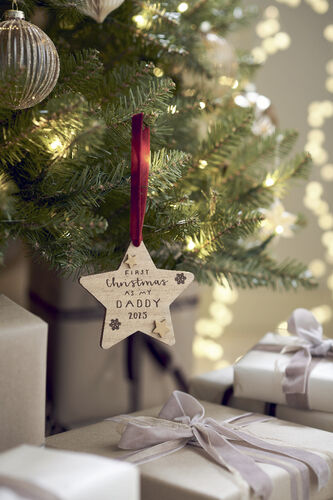 زينة خشبية متدلية بنقشة "دادي" للكريسماس image number 1