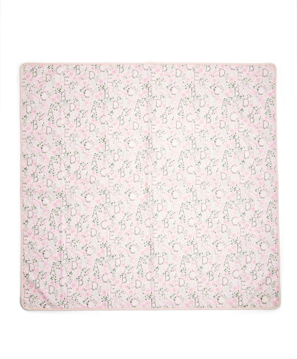 مفرش للحماية من الانسكابات - نقشة أحرف وزهور image number 1