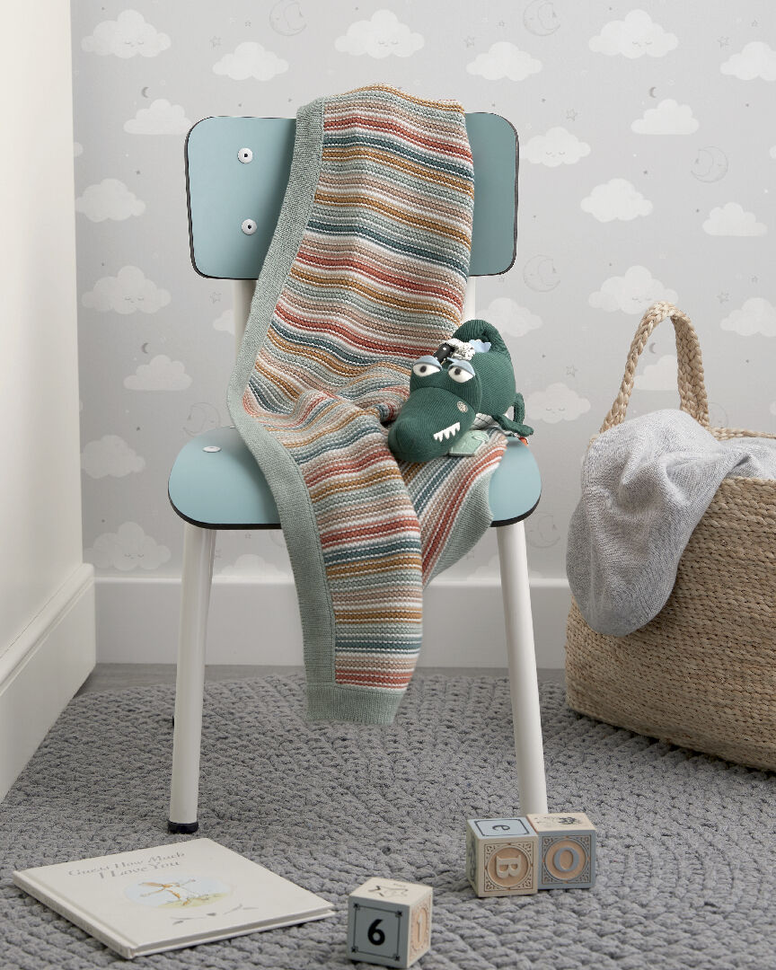 بطانية منسوجة بخطوط متنوعة image number 3