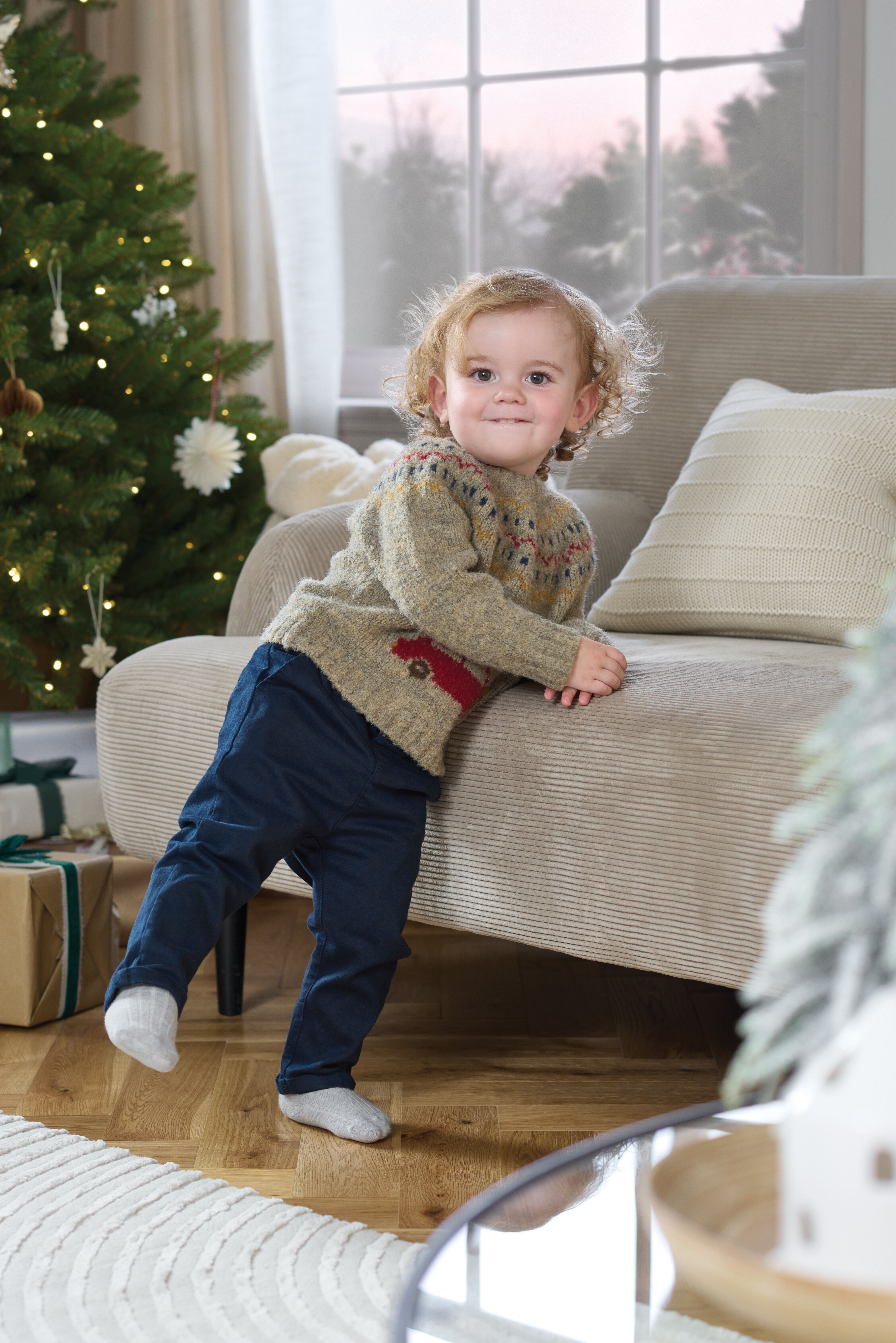 سترة كريسماس بتصميم سيارة image number 5